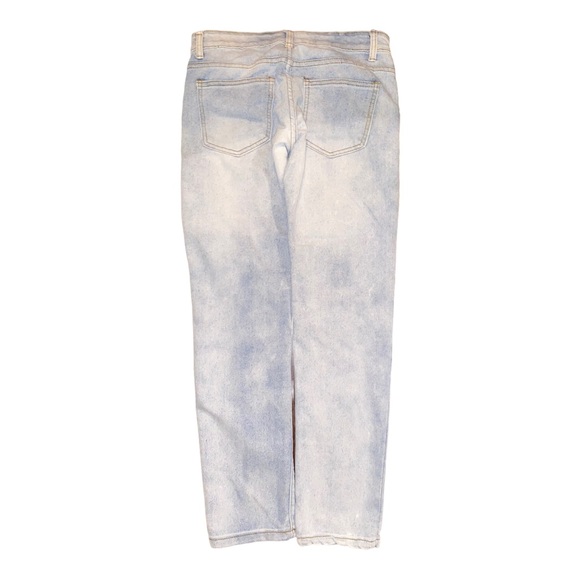 Road Narrows N.Y.C. Boy’s Distressed White Wash Jeans - Picture 2 of 4